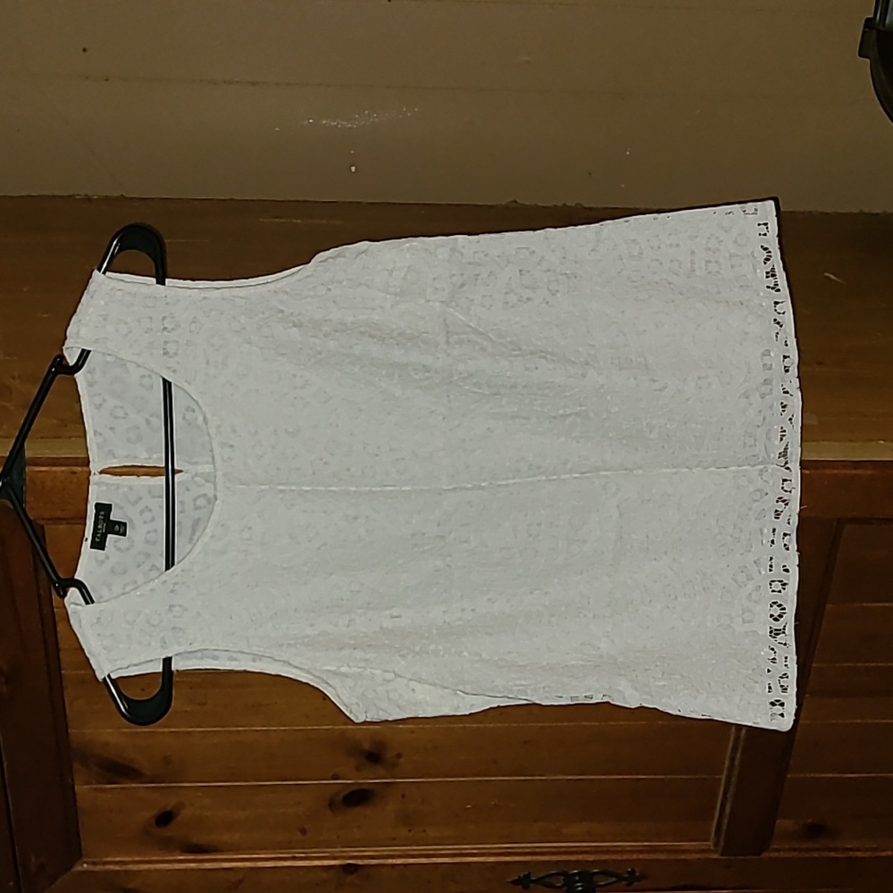Talbots] white embroidered sleeveless blouse.